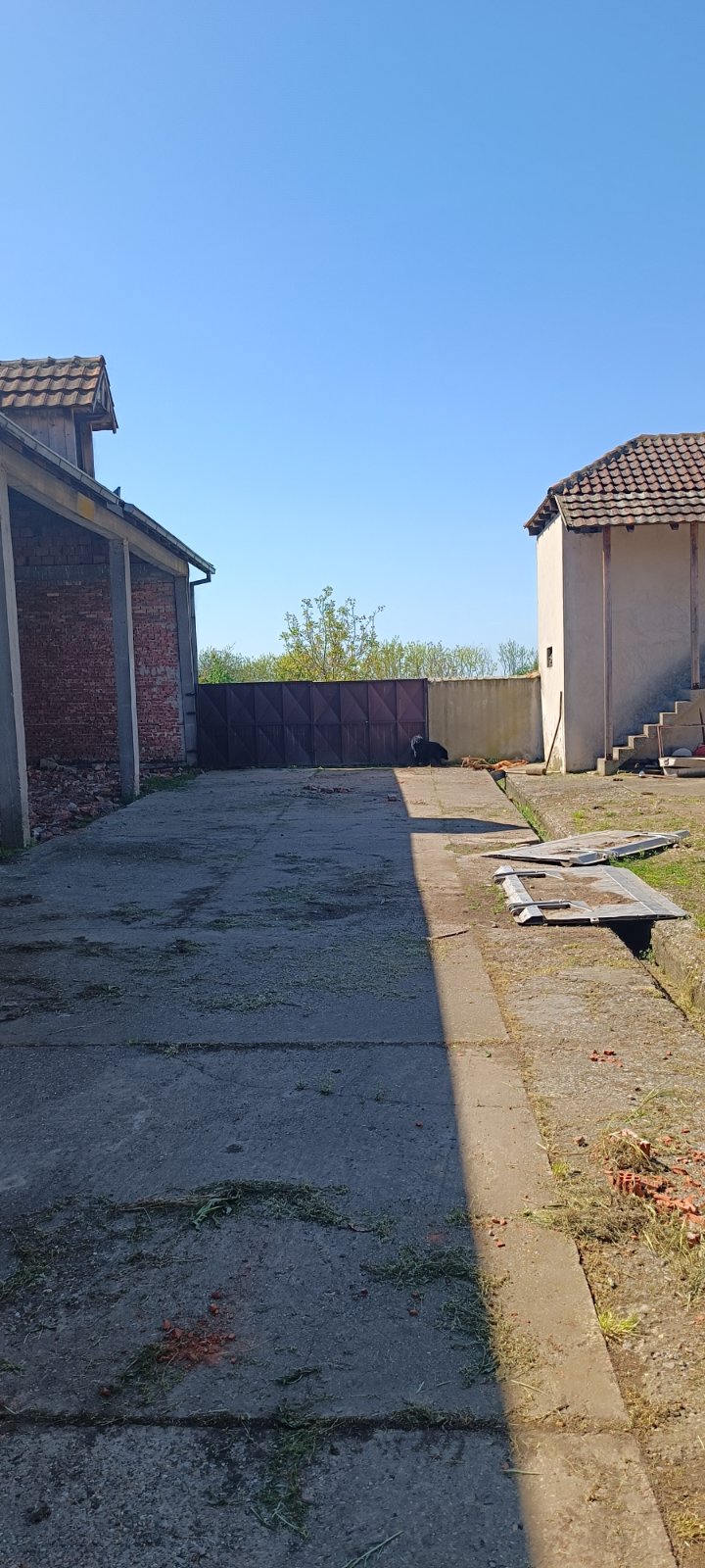 Stambeno poslovni prostor Prhovo – izdavanje Stambeno poslovni prostor Prhovo – izdavanje