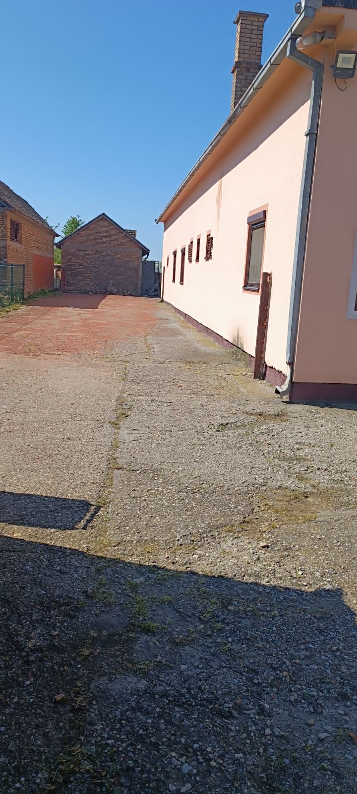 Stambeno poslovni prostor Prhovo – izdavanje Stambeno poslovni prostor Prhovo – izdavanje