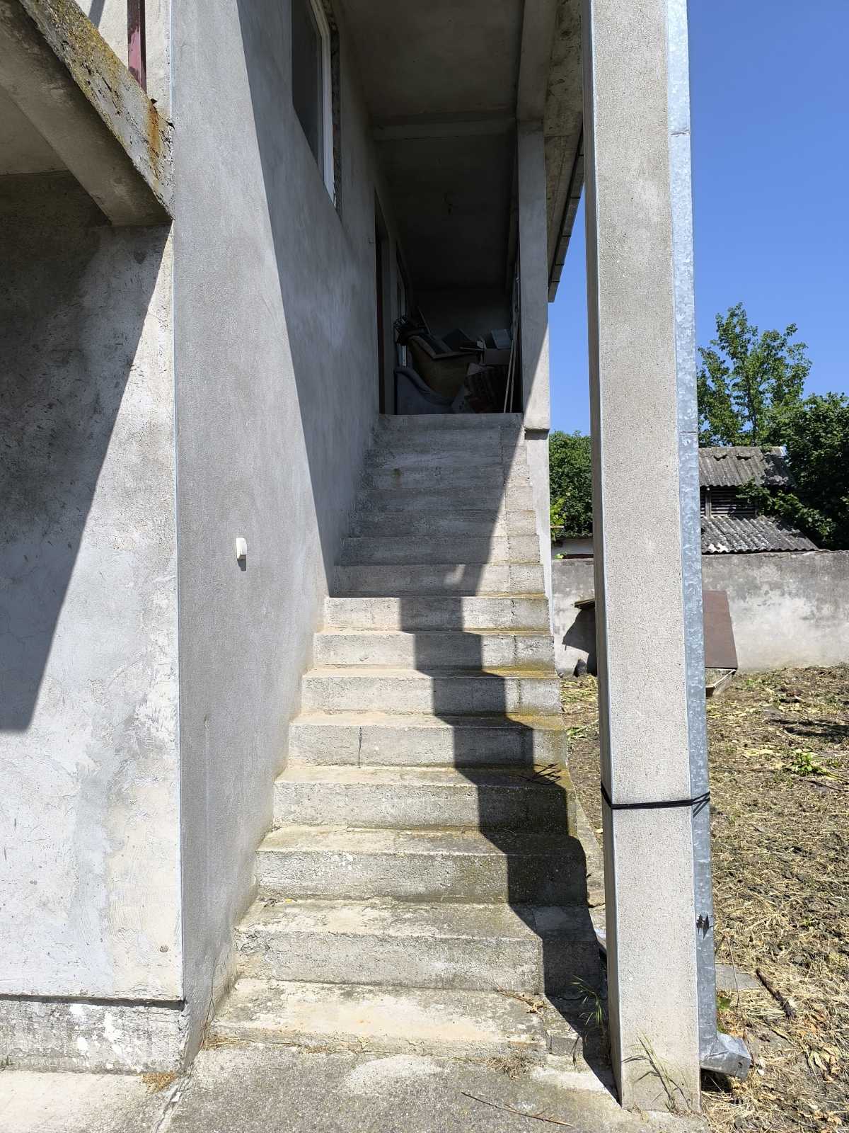 Kuća i građevinsko zemljište Surduk