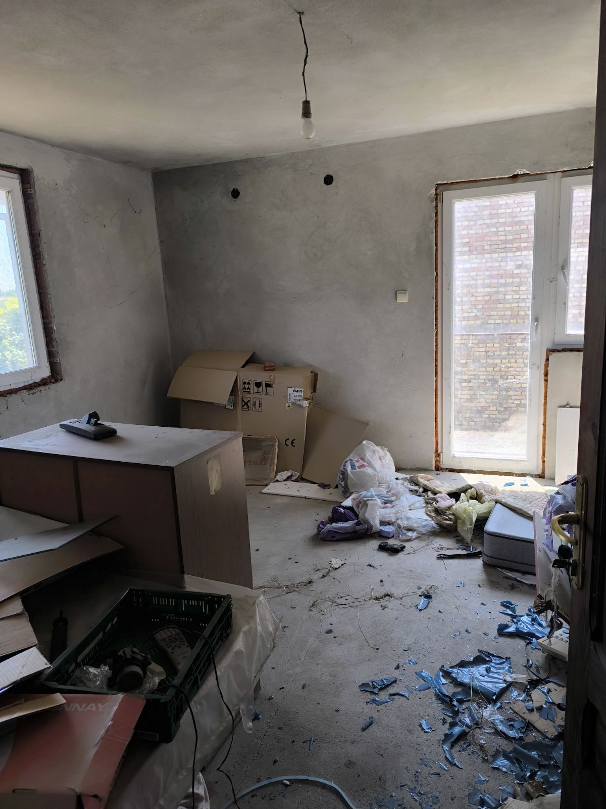 Kuća i građevinsko zemljište Surduk