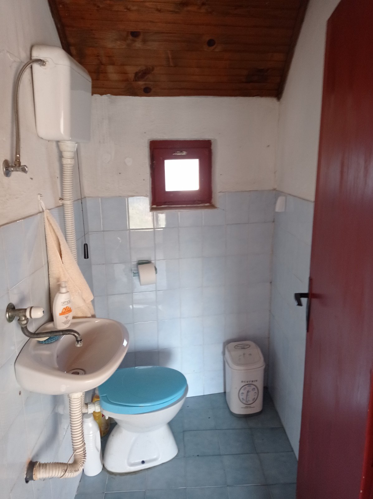 Kuća sa poslovnim prostorom Sremska Mitrovica