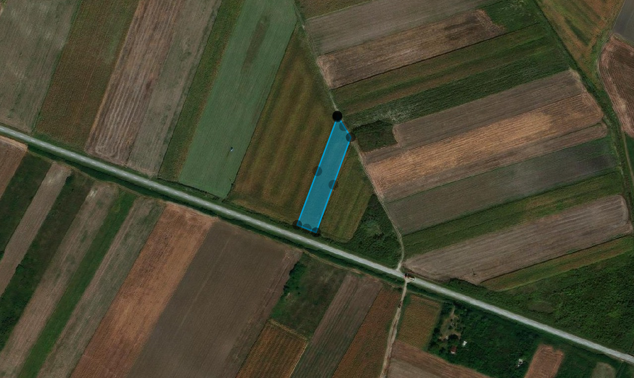 Građevinsko zemljište 242a Karlovčić