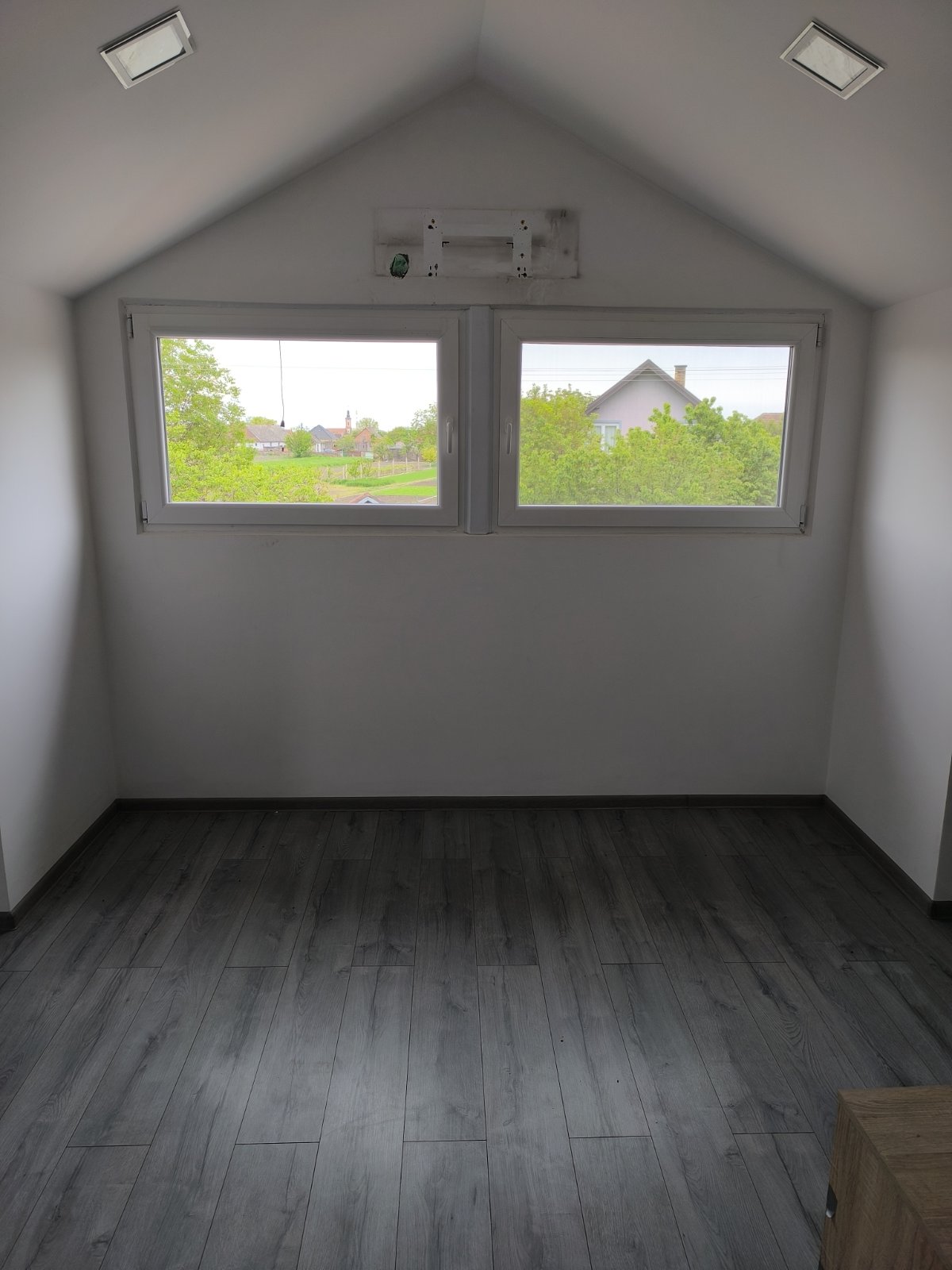 Kuća u Golubincima 174m2
