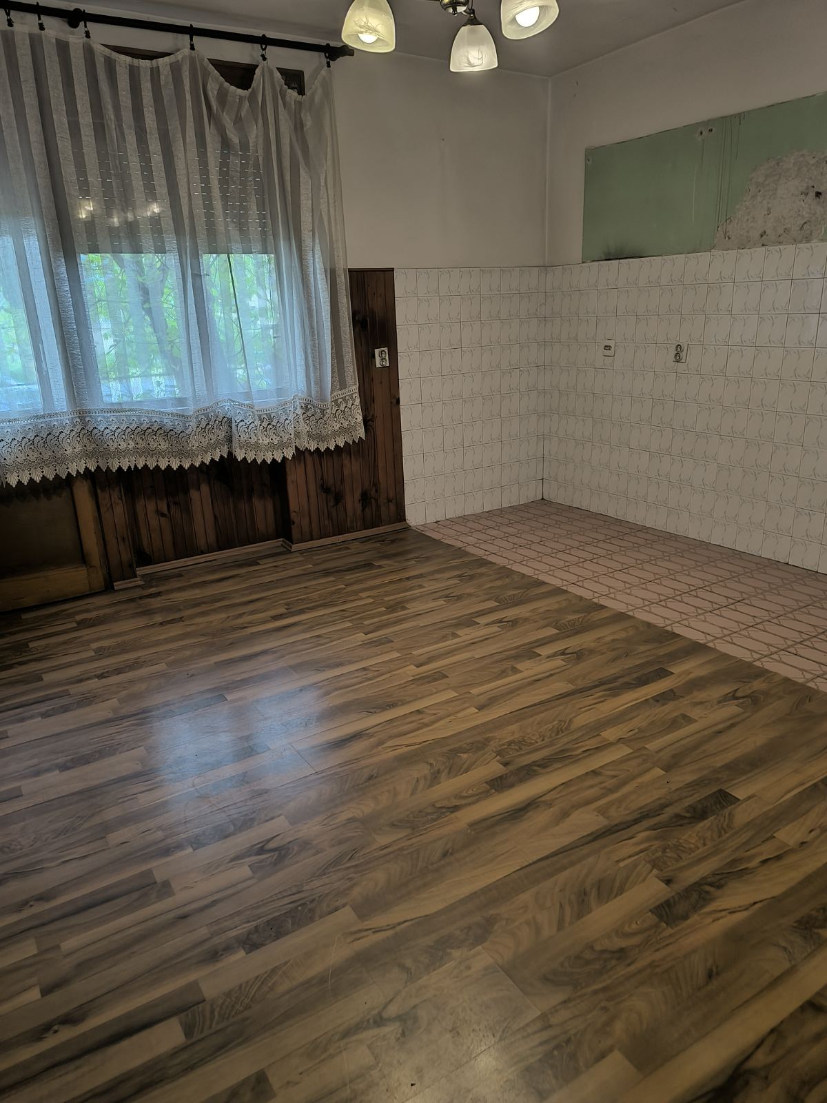 Kuća u Bečmenu 120m2