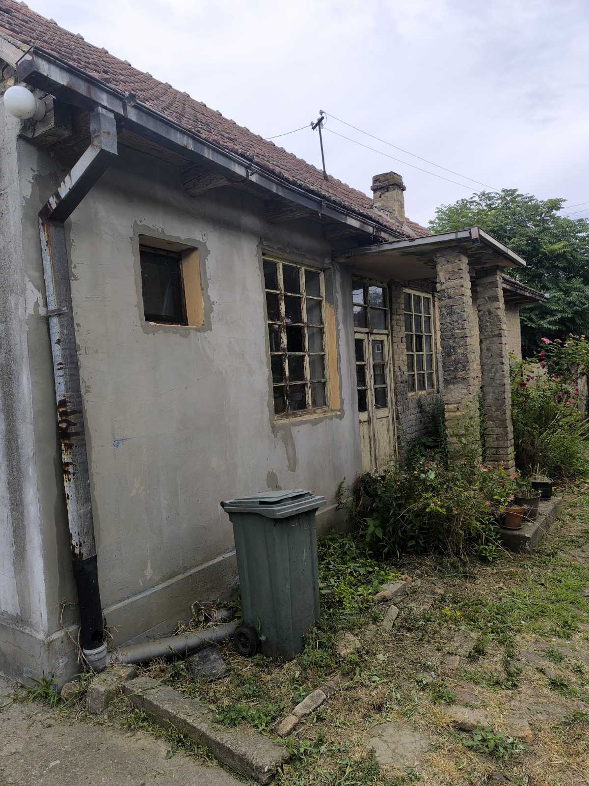 Kuća u Pećincima Kuća u Pećincima