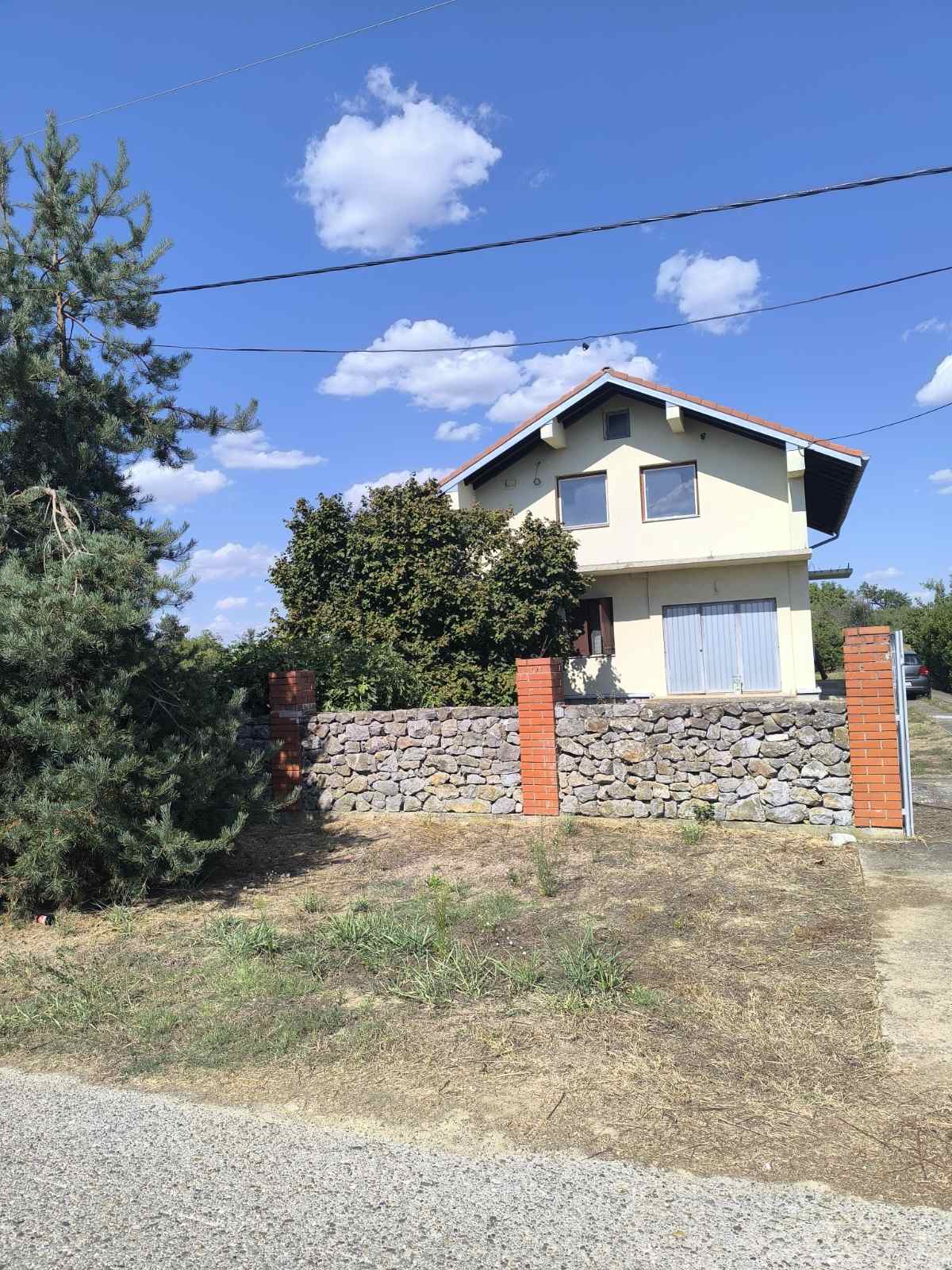 Kuća u Obrežu 156 m2