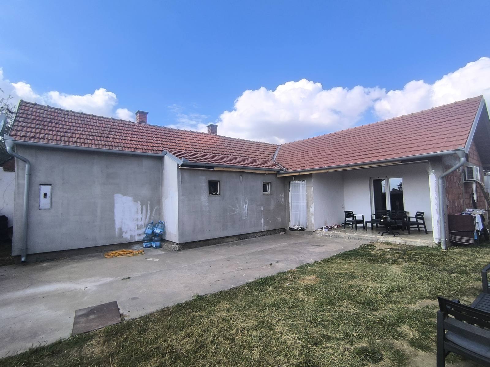 Kuća u Deču 140 m2