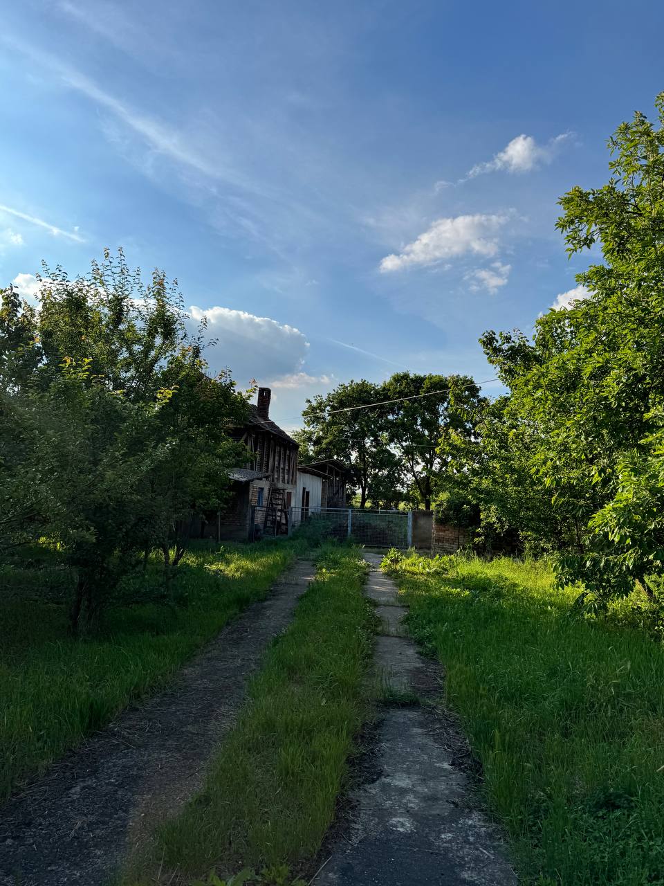 Kuća i građevinsko zemljište Ogar