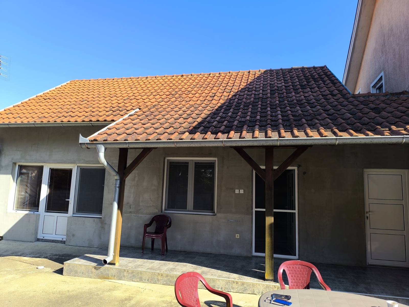Kuća u Deču 170m2 Kuća u Deču 170m2