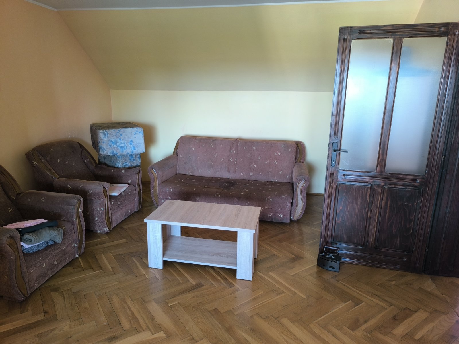 Kuća u Deču 170m2 Kuća u Deču 170m2